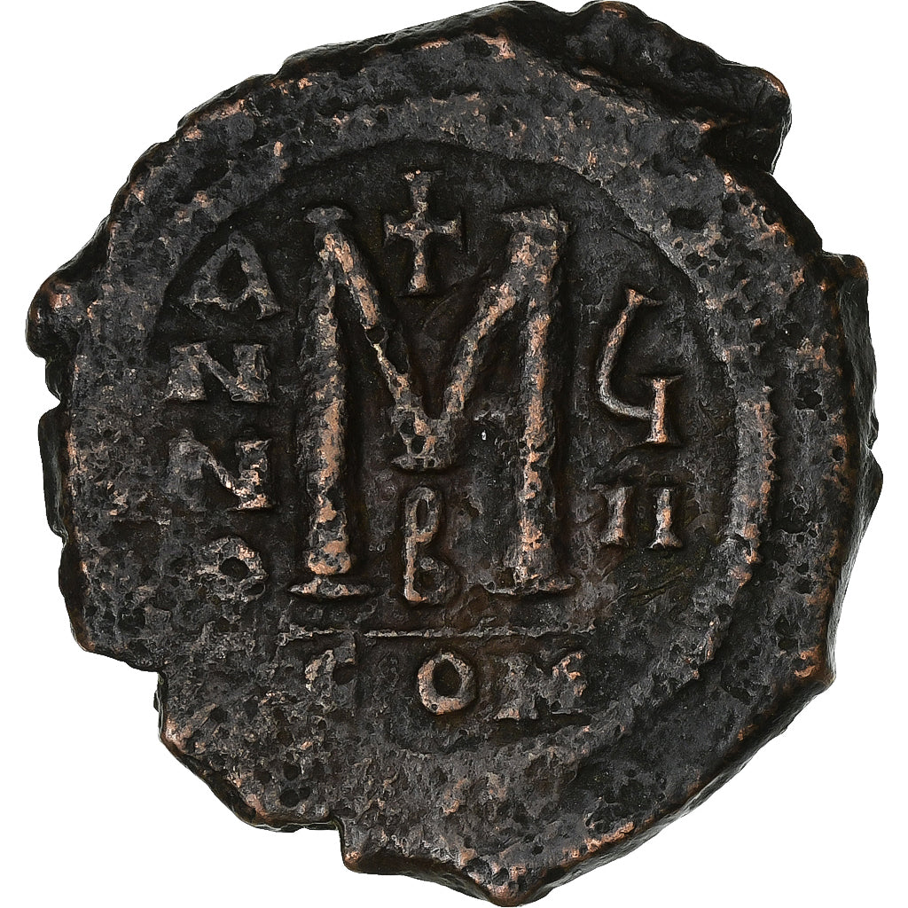 Maurice Tiberius,
Follis,
588-589