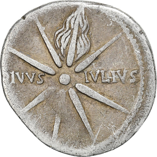 Augustus, 
  
  denár, 
  
  19-18 pred Kr
